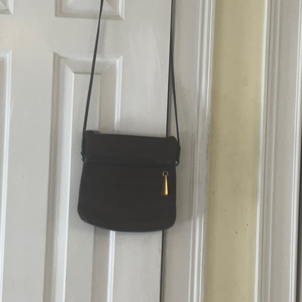 Sharif Crossbody